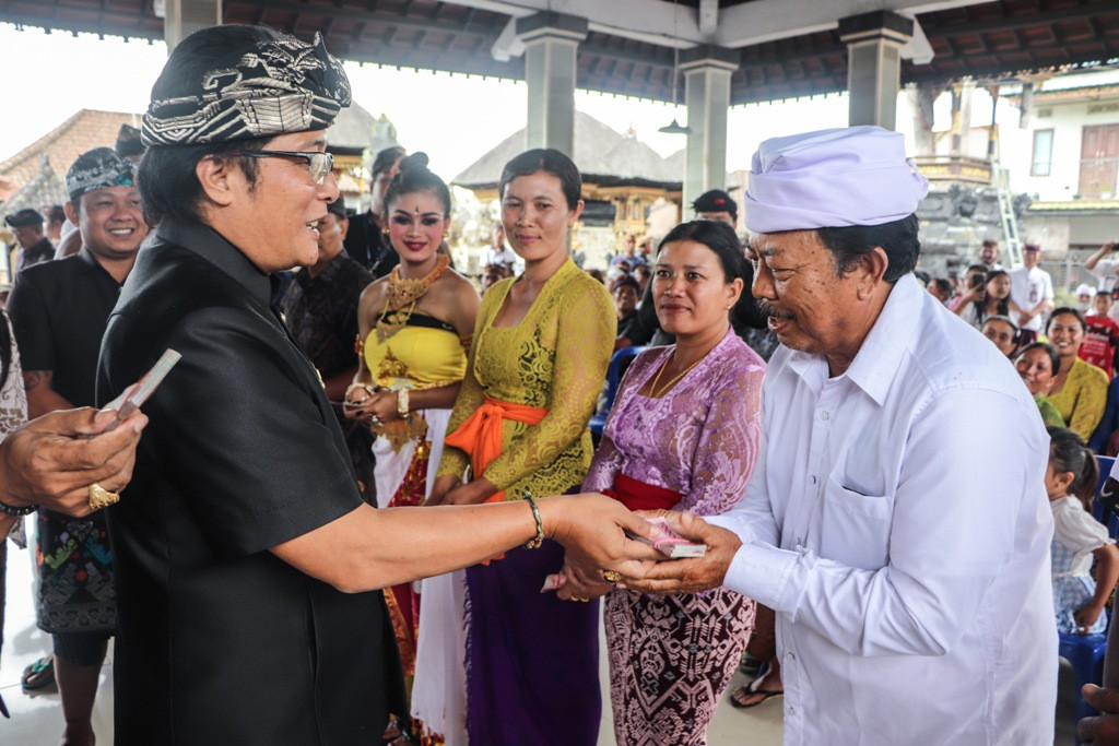 Bupati Giri Prasta Salurkan Bantuan Hibah Rp 96 M Untuk Kecamatan se-Badung
